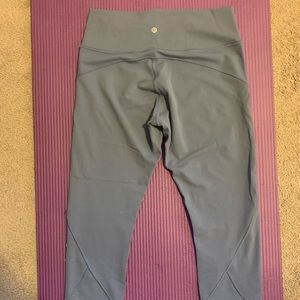 Lululemon In Movement 25” Legging Size 12